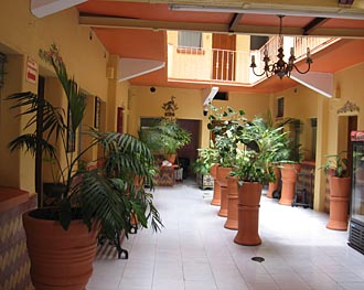 patio d'un h&ocirc;tel au Mexique