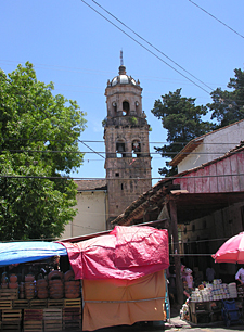 &eacute;glise de Quiroga d'o&ugrave; est parti le chemin de croix